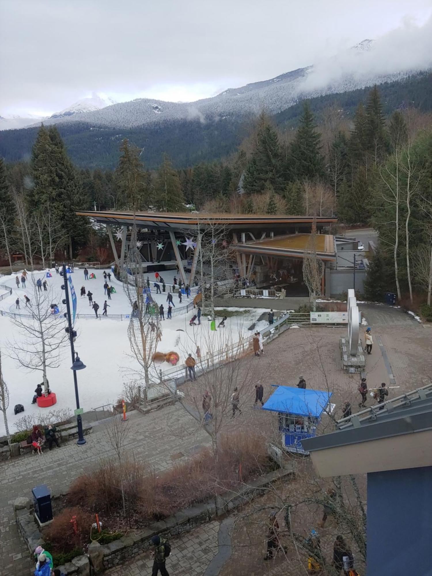 Tyndalstone Lodge 3 Bedroom In The Heart Of Village North Whistler Exteriör bild